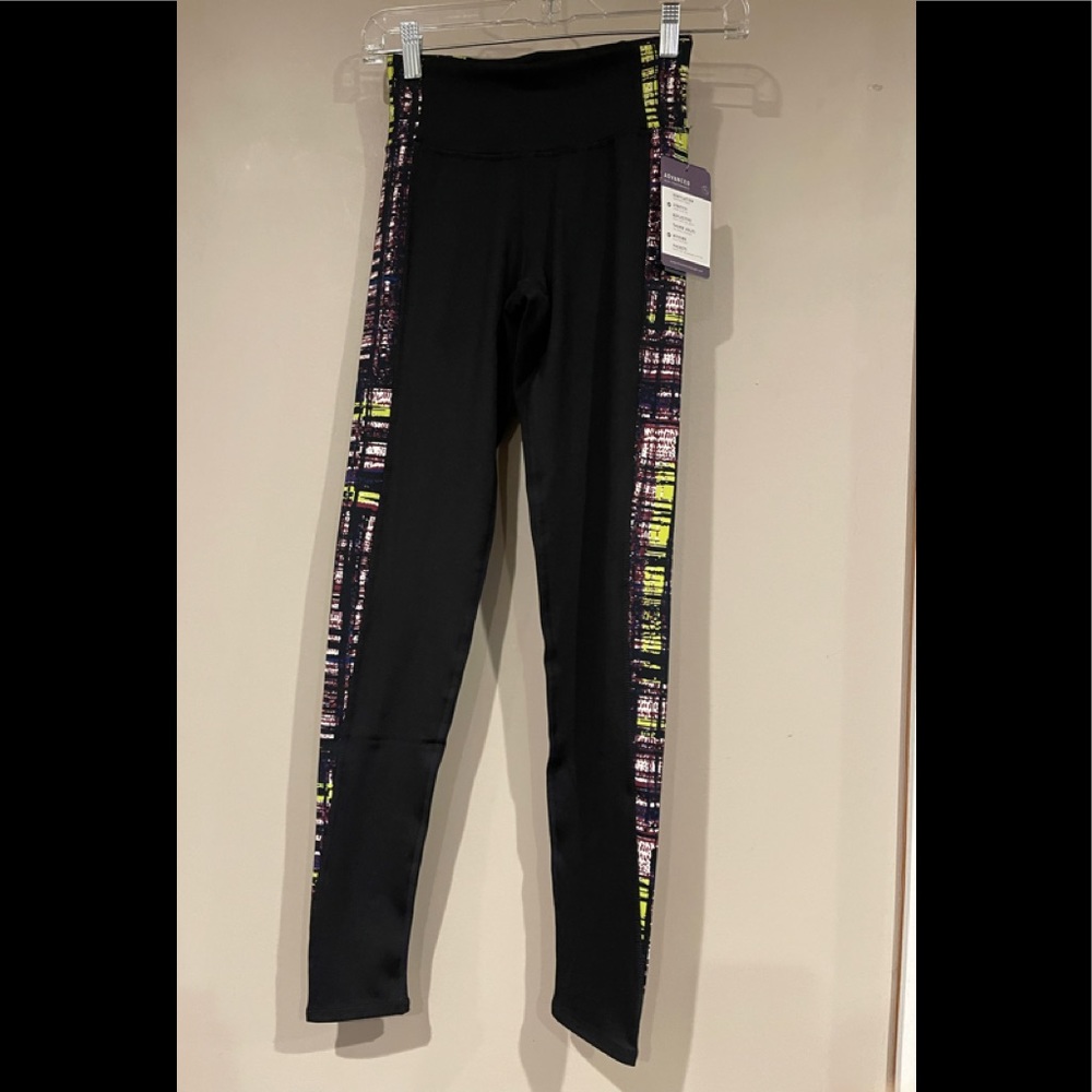 Threads 4 Thought Leggings. NWT